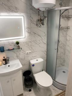 Odessa Comfort Apartment - 9