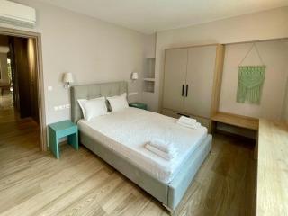 Luxury Apartment Steps from Historic Center Plaka - 5
