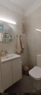 Jason Rooms & Studios - 3