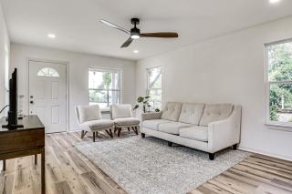Updated Craftsman in Historic Southside Fort Worth - 6