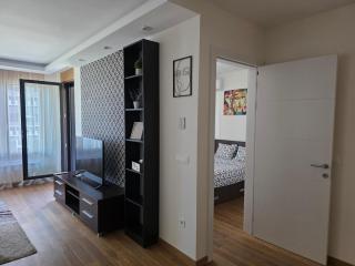 West 65 District Apartment - 7