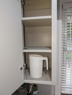 Bright 2BR Home Near Airport & Shops - 7