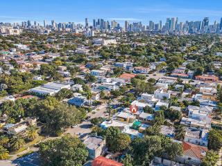 Boho Studio in Little Havana - 9