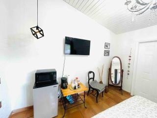 Private Loft in the Heart of Little Havana - 6