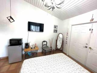 Private Loft in the Heart of Little Havana - 2