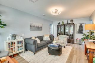 2 Mi to OKC Fairgrounds: Pet-Friendly Home w/ Yard - 7