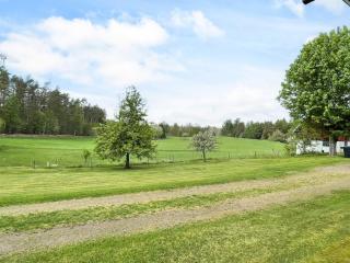 8 person holiday home in HÖGSBY - 8