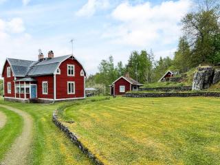 8 person holiday home in HÖGSBY - 0