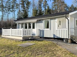 4 person holiday home in BRUNNSKOG - 0