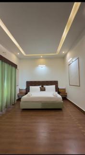 JAANI's Hotel - 5