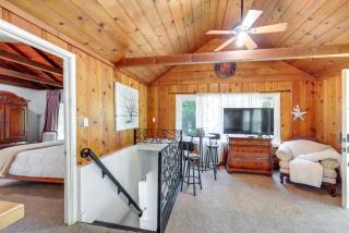 Pet-Friendly California Abode w/ Fenced-In Yard! - 5