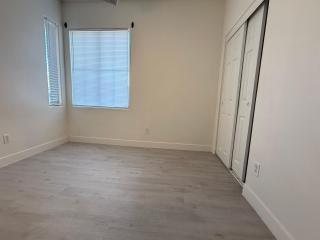 Upgrade Henderson guest suite sleep 3 free parking - 7