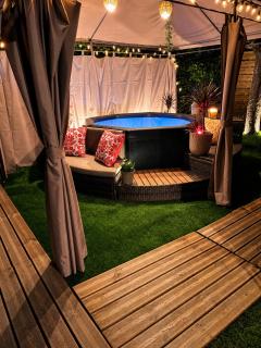 Le Cocon - Jacuzzi - Filet et Cinéma privé - 8