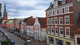 Likedeeler Am Stadthafen - 8