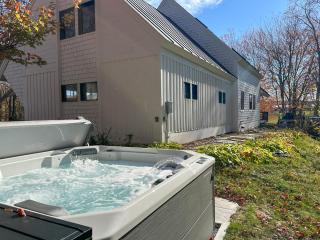 HYGGE HAUS - Mountain Views Minutes from Sugarbush - 9