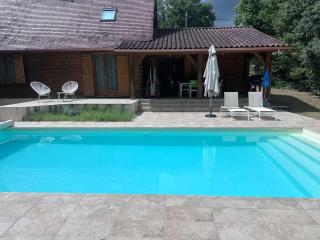 Séjour familial avec piscine privée et grand jardin à Espech - FR-1-828-1 - 0
