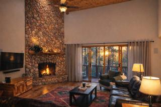 Oh Deer! Cozy Pinetop Cabin W fireplace Near Skiing, Lake, & Casino! - 0