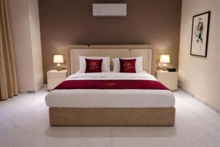 Family Signature One Bedroom Apartment in The Avenair - MM Alam Central Gulberg By Alvis Suite - 7