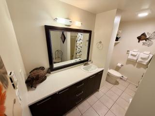 Oceanfront Escape - Studio with Kitchenette - Ladysmith - 5