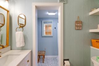 2 Mi to Beach: Gem w/ Enclosed Patio in Selbyville - 3