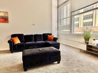 Scenic Downtown Loft near Convention Center - 1
