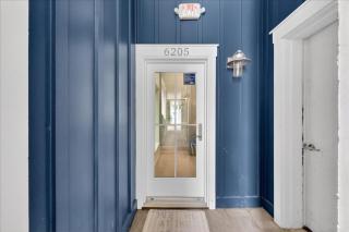 Coastal Corner TC 6205 - 0