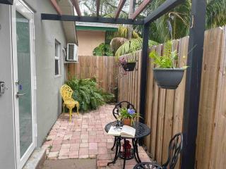 Private and Secluded Studio in Little Havana - 6V - 4