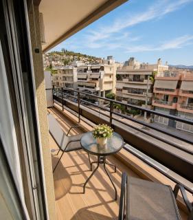Apartment in Haidari with a view of the city - 1