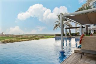 Yas Island Golfside Studio near F1 and Theme Parks - 1