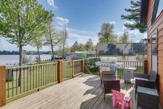 Pet Friendly Lake House: Waterfront w/ Boat Dock - 7