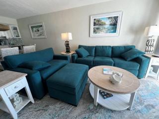 Dans Florida Condos Sea Cove at Runaway Bay - 3