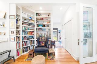 Charming 4BR Retreat w Outdoor Living Style - 3
