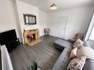 McBride's Bungalow, Chapel Road Dungloe - 3
