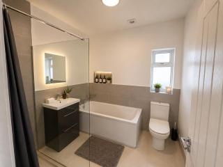 McBride's Bungalow, Chapel Road Dungloe - 6