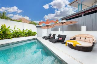 New 2024 - Two Villa Compound - 9BR - Two Pools - 8