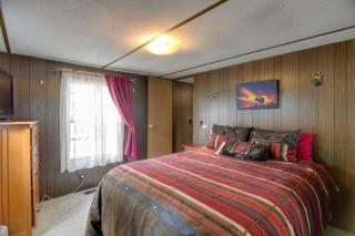 'Elk Home' - Yellowstone Basecamp < 1 Mi to Park! - 1
