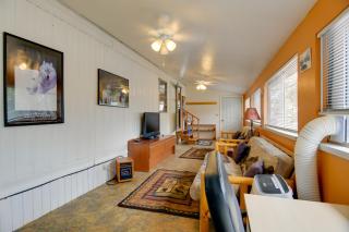 'Wolf Home' - Walk to Yellowstone Nat'l Park - 5
