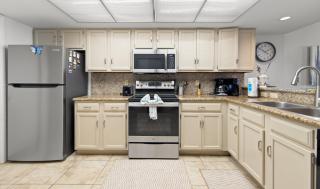 Edgewater Condo Unit #304 - 2