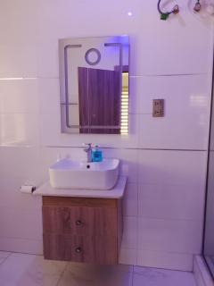 27 Riverside Apartment Banana Road Ikoyi - 2
