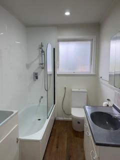 Your Cosy and Comfotable St Johns home - 3