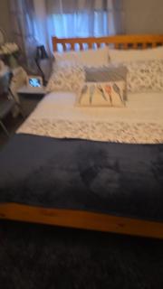 Newly renovated & furnished luxury bedroom - 4