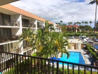 Maui Parkshore #304 Gorgeous, Partial Ocean View, Across Kamaole Beach III - 5