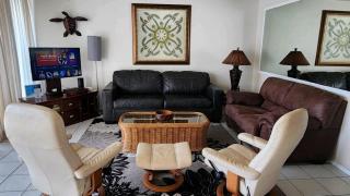 Maui Parkshore #304 Gorgeous, Partial Ocean View, Across Kamaole Beach III - 3