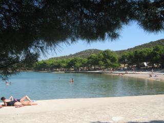 Apartments Hari Tisno - Tisno - 3