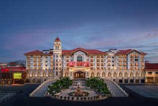 Hilton Garden Inn Tianjin Jinnan - 9