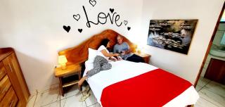 Romantic Suite with Pool - 8