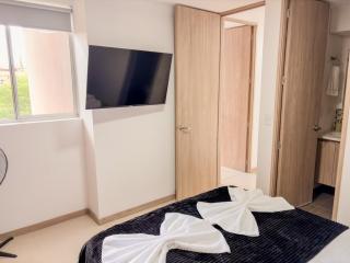 Apto Modern 3BR Pool Green View 10 min Poblado - 8