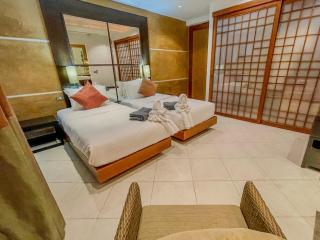 Kata Columns Grand Penthouse 350sqm Seaview 3BR - 2