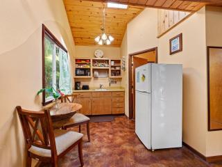 Charming Tiny Cottage 5 min from National Park - 2
