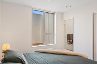 Stadium Side Boutique Apartment - 5